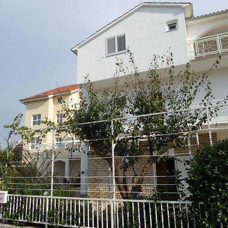 Apartments Bojanic Vodice Bagian luar foto