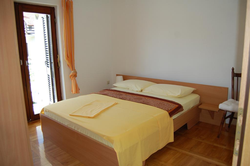 Apartments Bojanic Vodice Ruang foto