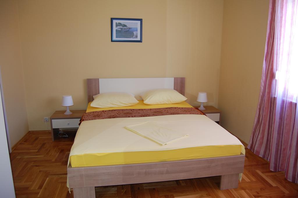 Apartments Bojanic Vodice Ruang foto
