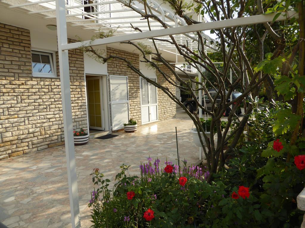 Apartments Bojanic Vodice Bagian luar foto
