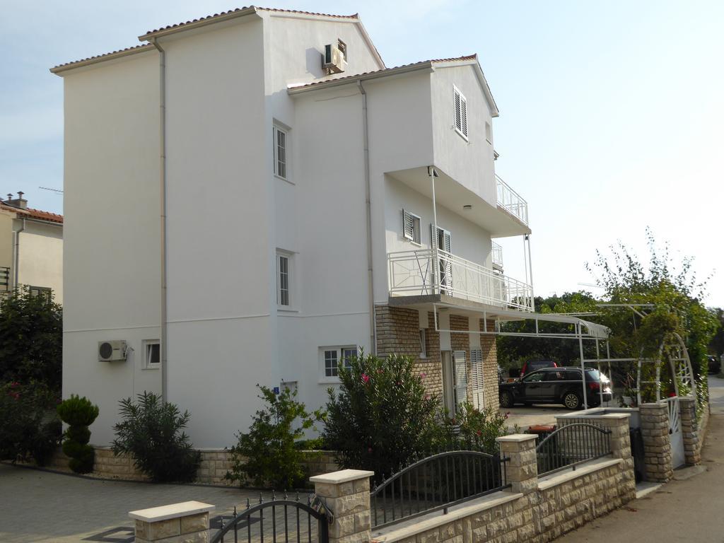 Apartments Bojanic Vodice Bagian luar foto