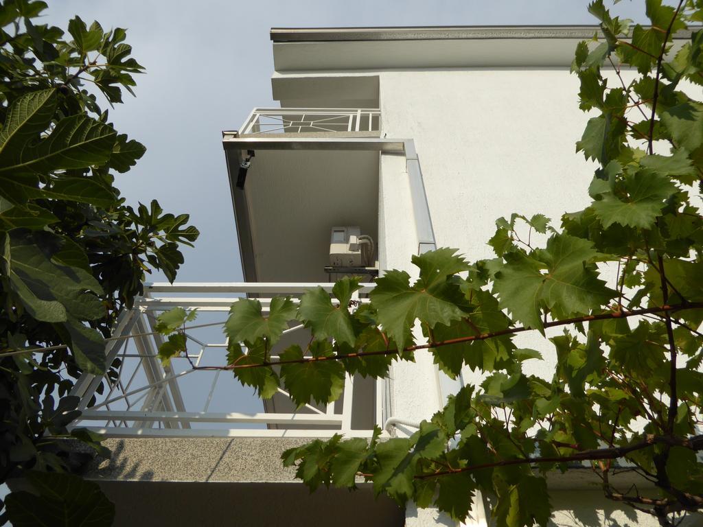 Apartments Bojanic Vodice Bagian luar foto