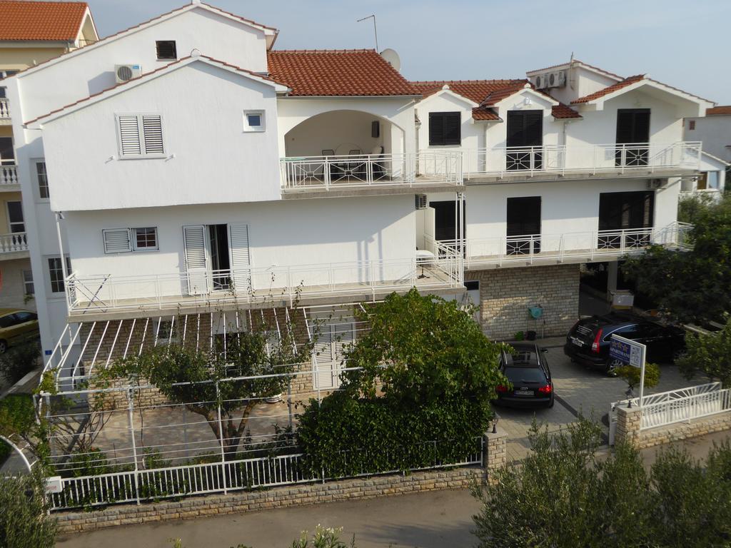 Apartments Bojanic Vodice Bagian luar foto